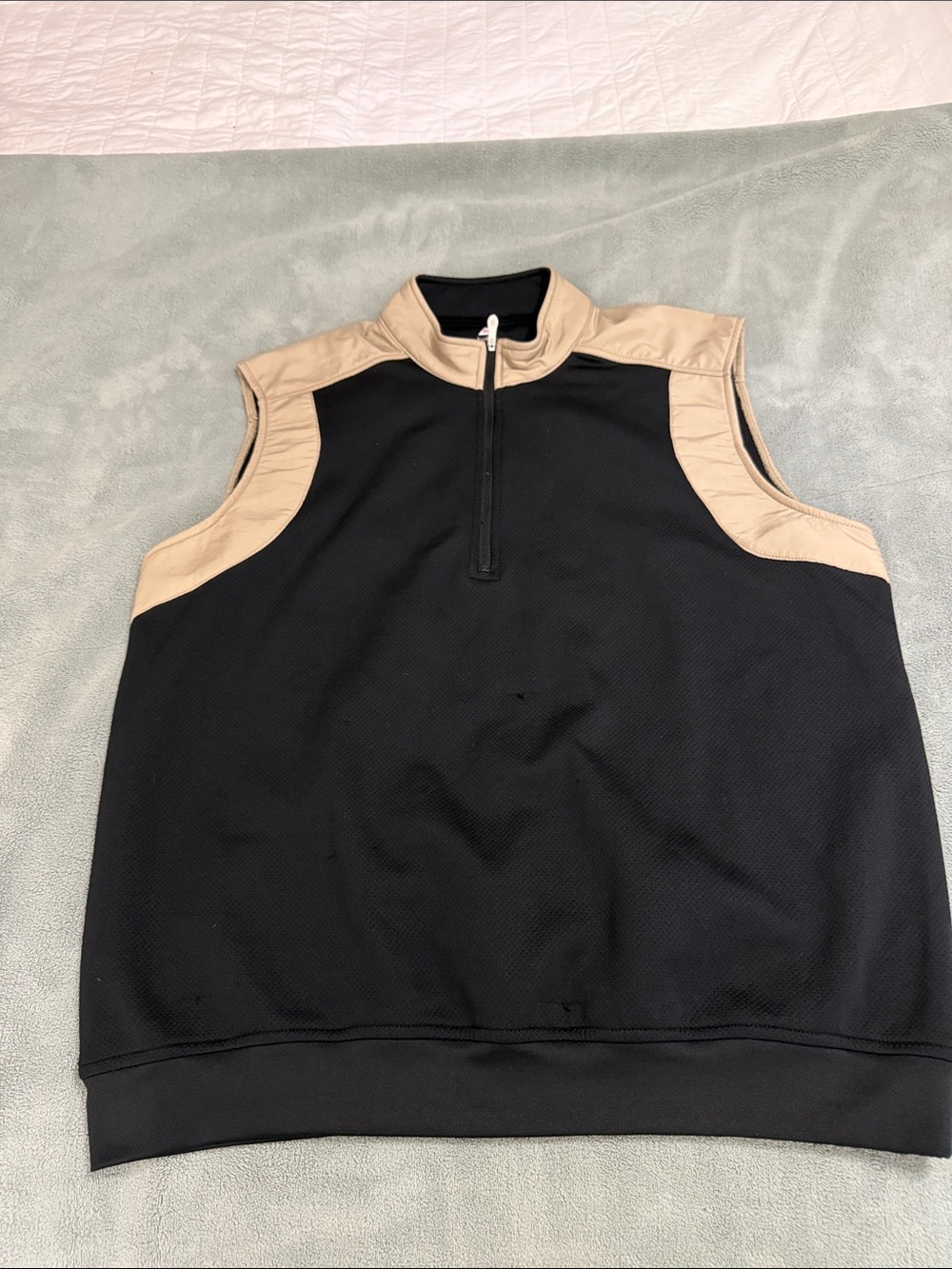 bolle Black and Tan Golf Vest with Quarter-Zip